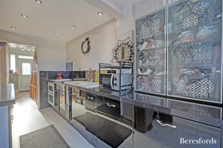 Images for Upper Rainham Road, Hornchurch, RM12