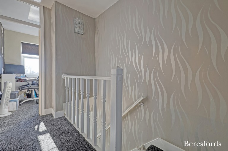 Images for Upper Rainham Road, Hornchurch, RM12