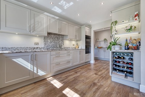 Click the photo for more details of Headley Road, Billericay, Essex, CM11