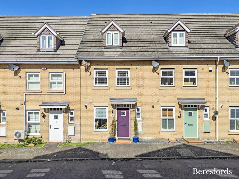 Images for Cypress Close, Laindon, Basildon, Essex, SS15