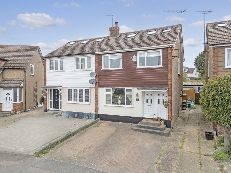 Images for The Oaks, Billericay, Essex, CM11