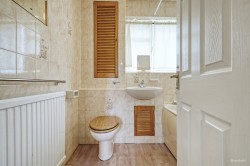 Images for Cromwell Avenue, Billericay, Essex, CM12