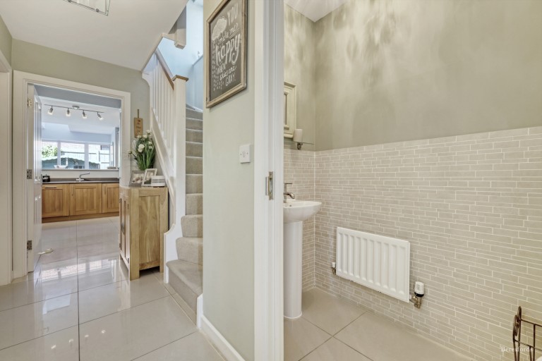 Images for School Avenue, Basildon, Essex, SS15