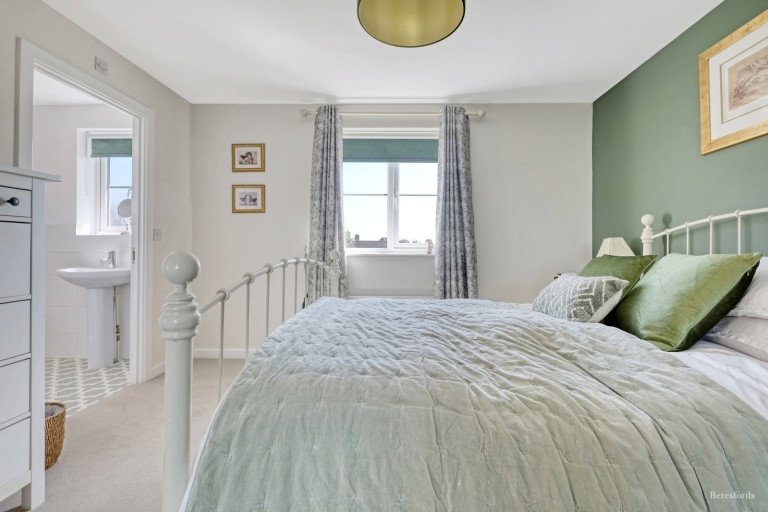 Images for School Avenue, Basildon, Essex, SS15