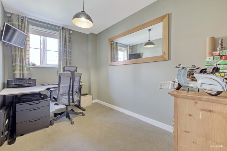 Images for School Avenue, Basildon, Essex, SS15