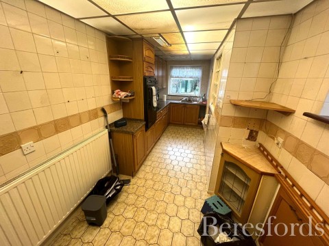 Click the photo for more details of Dawes Avenue, Hornchurch, RM12