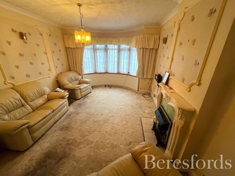 Images for Dawes Avenue, Hornchurch, RM12