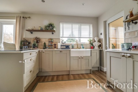 Click the photo for more details of Wentworth Crescent, Braintree, Essex, CM7