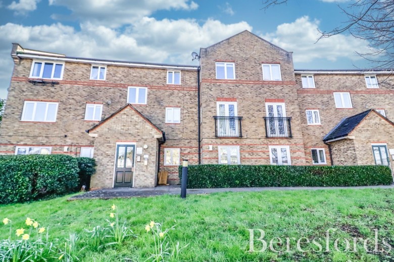 Click the photo for more details of Nottage Crescent, Braintree, Essex, CM7