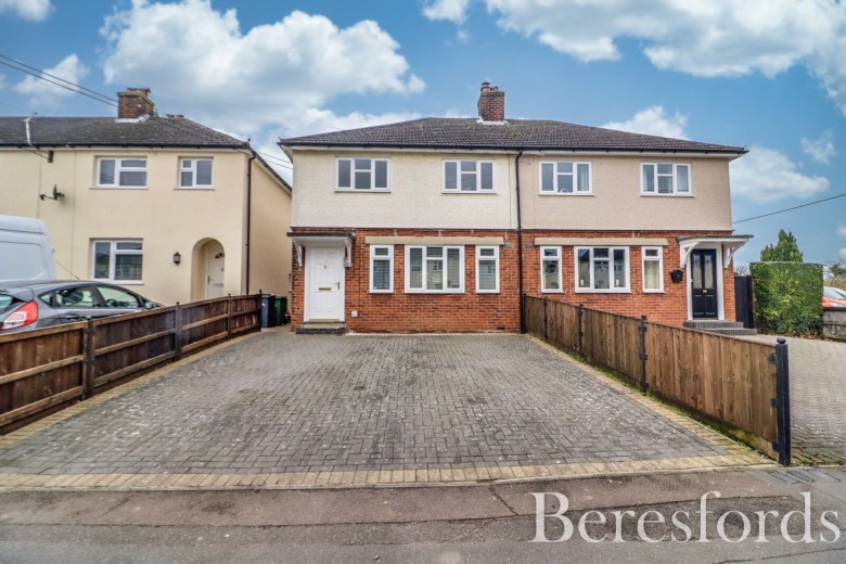 Click the photo for more details of Hay Lane North, Braintree, Essex, CM7