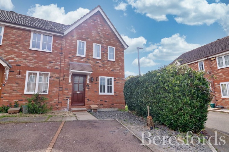 Click the photo for more details of Tideswell Close, Braintree, Essex, CM7