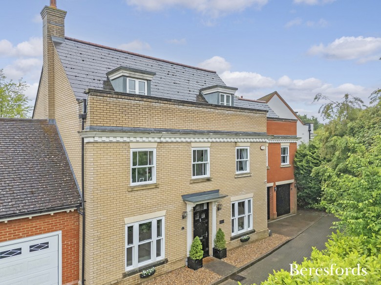 Click the photo for more details of Millers Drive, Great Notley, Braintree, Essex, CM77