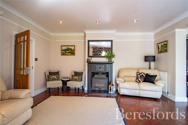 Images for East Hanningfield Road, Howe Green, Sandon, Essex, CM2
