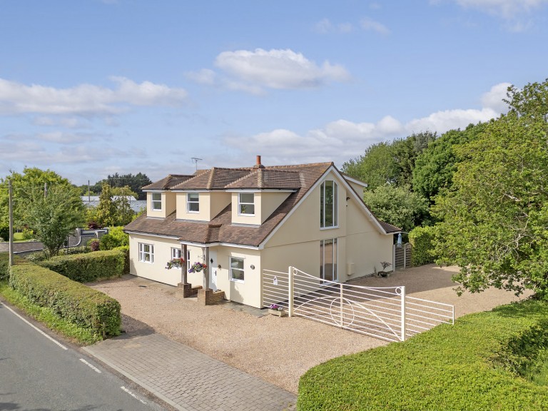 Images for Dowsett Lane, Ramsden Heath, Billericay, Essex, CM11