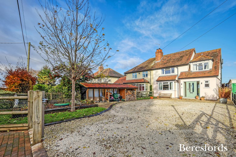 Click the photo for more details of Wood Lane, Willingale, Ongar, Essex, CM5
