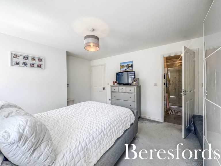 Images for Leaf Hill Drive, Romford, RM3