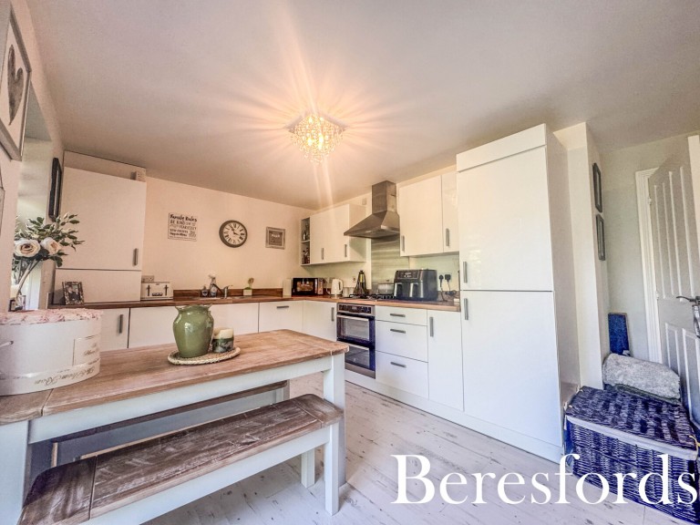 Images for Leaf Hill Drive, Romford, RM3