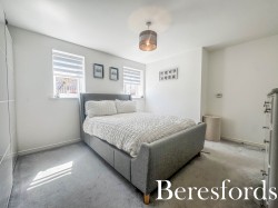 Images for Leaf Hill Drive, Romford, RM3