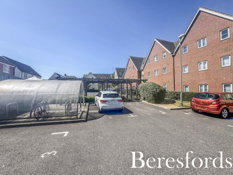 Images for Leaf Hill Drive, Romford, RM3