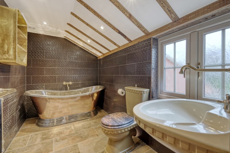 Images for Moats & Springs, Stambridge, Rochford, Essex, SS4