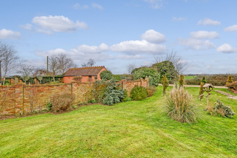 Images for Moats & Springs, Stambridge, Rochford, Essex, SS4