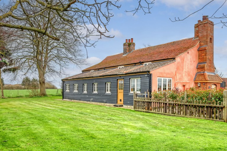 Images for Moats & Springs, Stambridge, Rochford, Essex, SS4