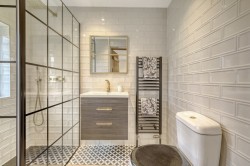 Images for Moats & Springs, Stambridge, Rochford, Essex, SS4