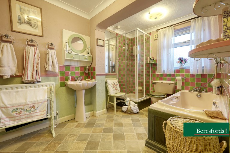 Images for Wallace Crescent, Chelmsford, Essex, CM2