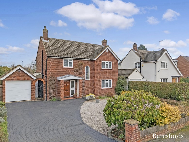 Click the photo for more details of Lodge Avenue, Chelmsford, Essex, CM2