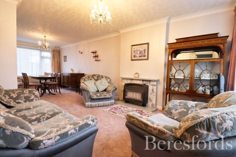 Click the photo for more details of Longshots Close, Broomfield, Chelmsford, Essex, CM1