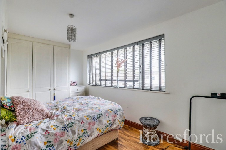 Images for Wallasea Gardens, Chelmsford, Essex, CM1