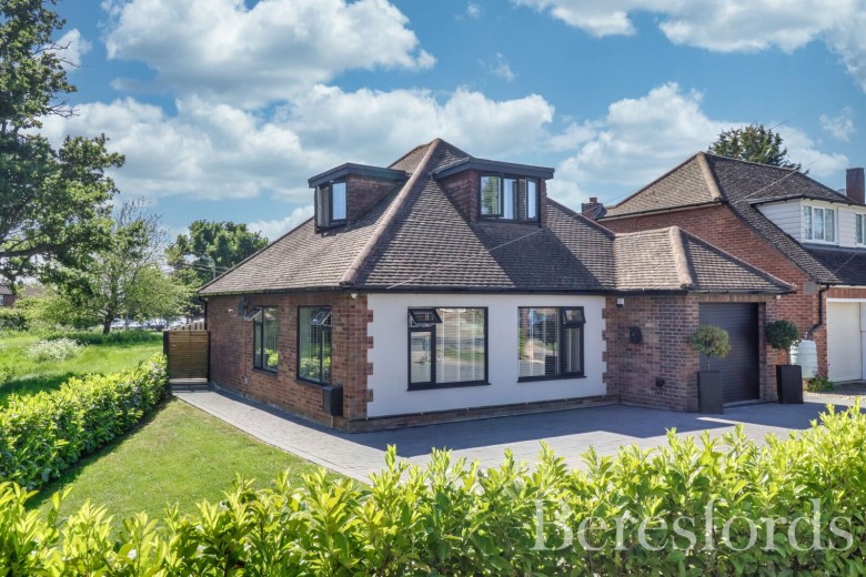 Click the photo for more details of Chignal Road, Chelmsford, Essex, CM1