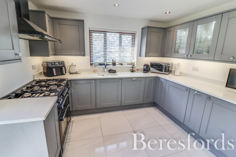 Images for Gate Lodge Square, Basildon, Essex, SS15