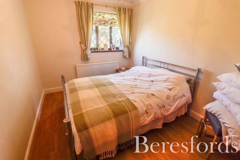 Images for Gate Lodge Square, Basildon, Essex, SS15