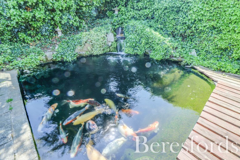 Images for Gate Lodge Square, Basildon, Essex, SS15