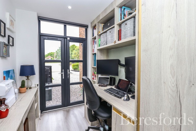 Images for Belmonde Drive, Chelmsford, Essex, CM1