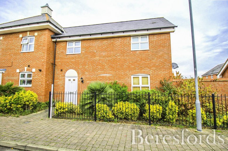 Click the photo for more details of Lenz Close, Colchester, Essex, CO1