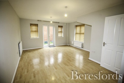 Click the photo for more details of Lenz Close, Colchester, Essex, CO1