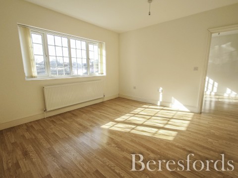 Click the photo for more details of Gosbecks View, Colchester, Essex, CO2