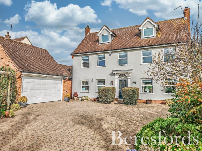 Click the photo for more details of Moors Close, Great Bentley, Colchester, Essex, CO7