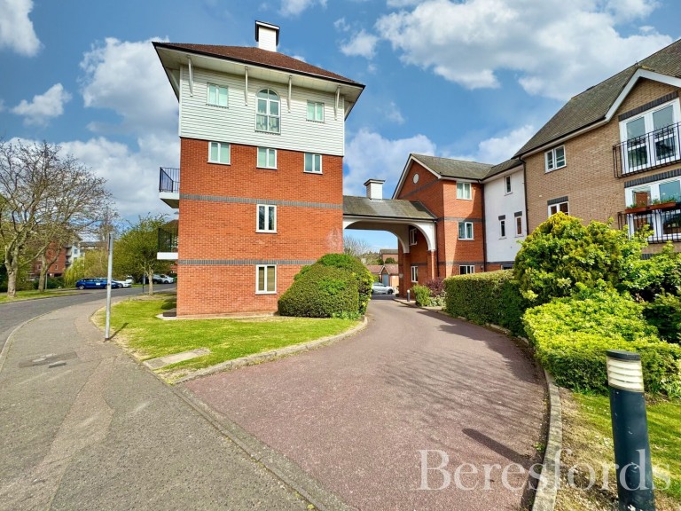 Images for Victoria Chase, Colchester, Essex, CO1