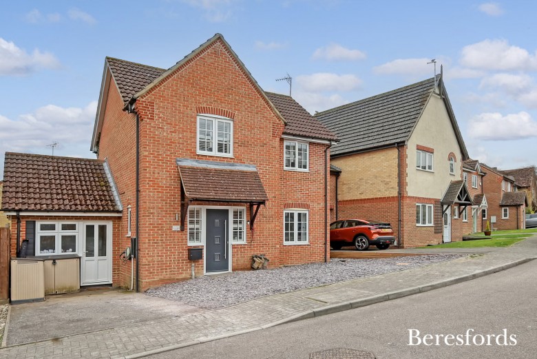 Click the photo for more details of Lukins Drive, Dunmow, Essex, CM6