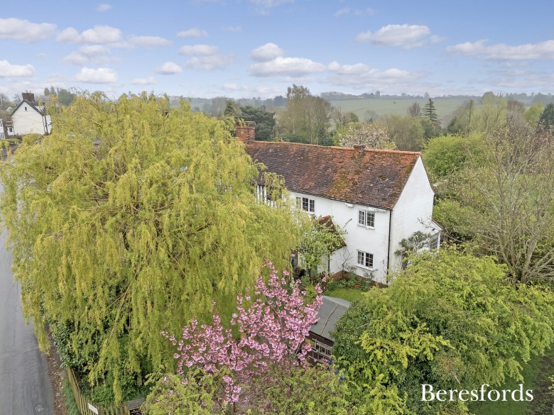 Click the photo for more details of Duton Hill, Dunmow, Essex, CM6