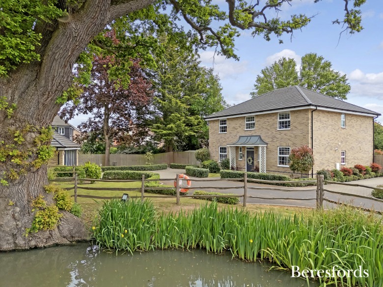 Click the photo for more details of Oaklands Close, Dunmow, Essex, CM6