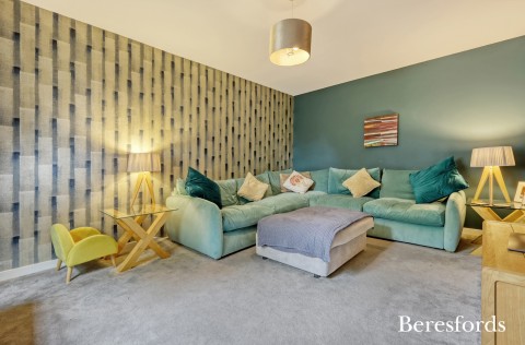 Click the photo for more details of Oaklands Close, Dunmow, Essex, CM6