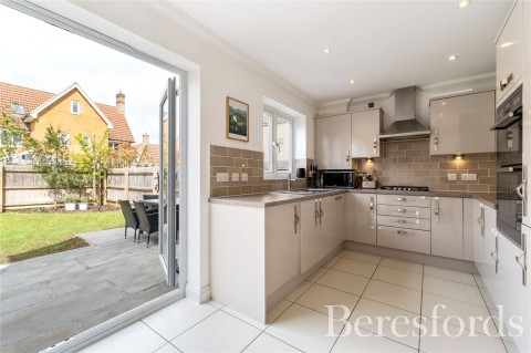 Click the photo for more details of Almond Road, Dunmow, Essex, CM6