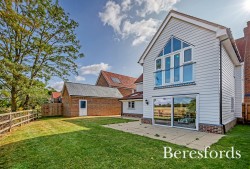 Images for Scholars Close, Felsted, Dunmow, Essex, CM6