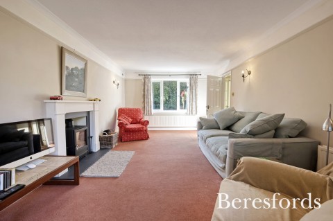 Click the photo for more details of Station Road, Dunmow, Essex, CM6