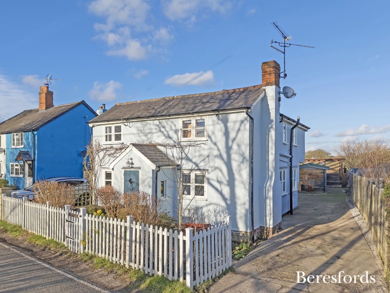 Click the photo for more details of Little Cambridge, Duton Hill, Dunmow, Essex, CM6