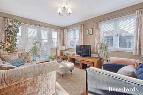 Click the photo for more details of Little Cambridge, Duton Hill, Dunmow, Essex, CM6